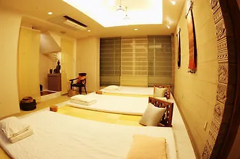 カプセルホテル ホテル Wellbe Sakae 名古屋市 日本